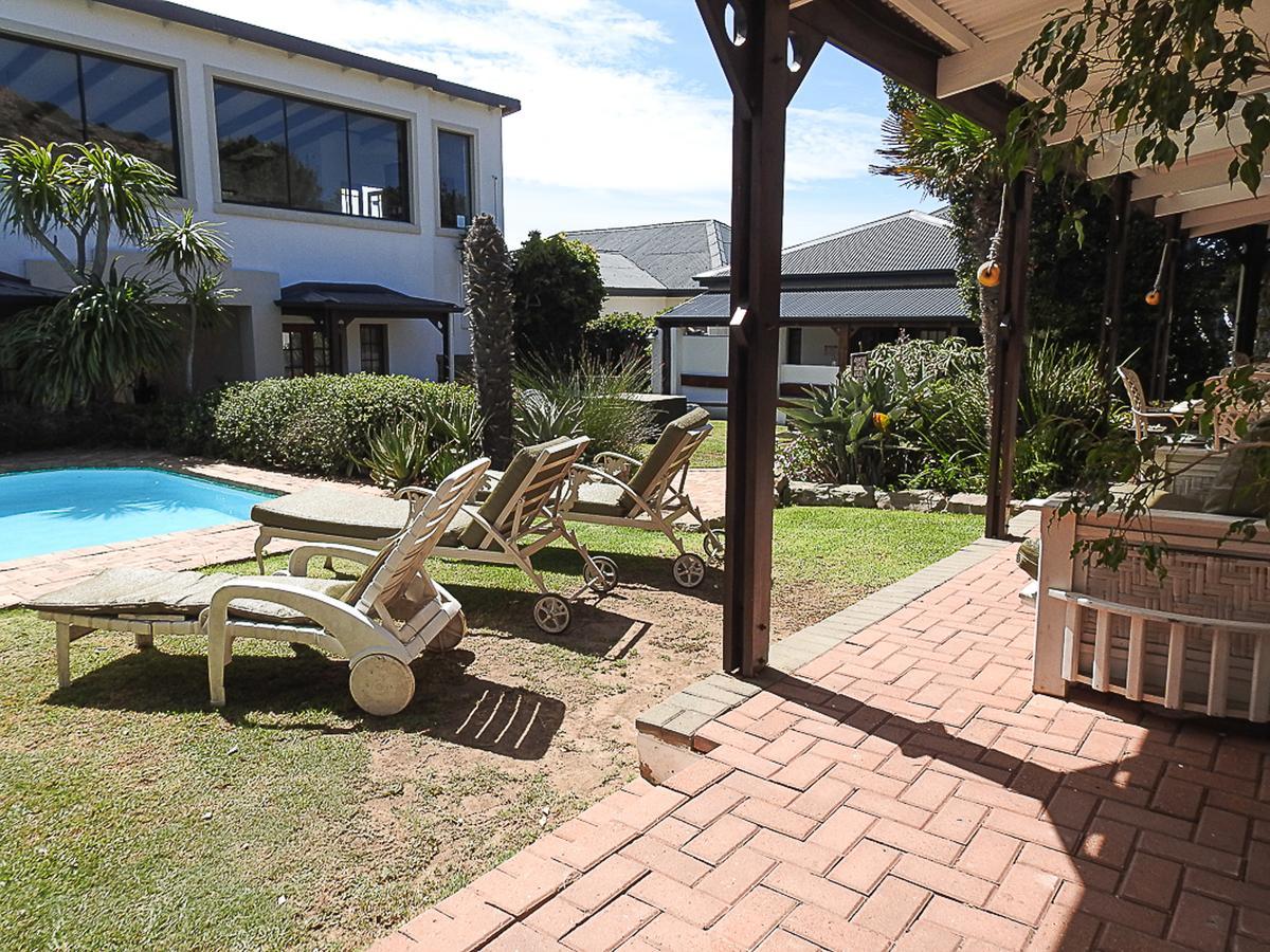 Mosselbay Backpackers Vandrarhem Mossel Bay Exteriör bild