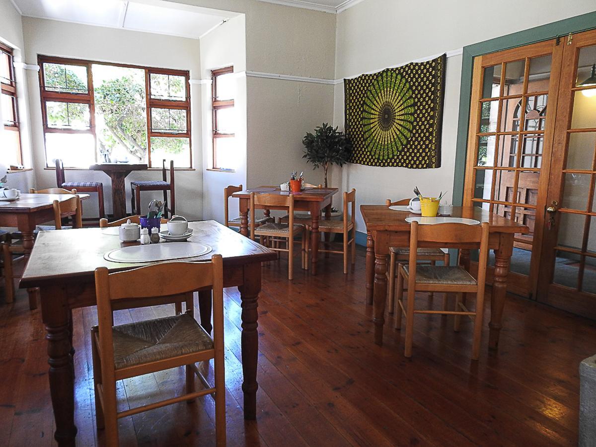 Mosselbay Backpackers Vandrarhem Mossel Bay Exteriör bild