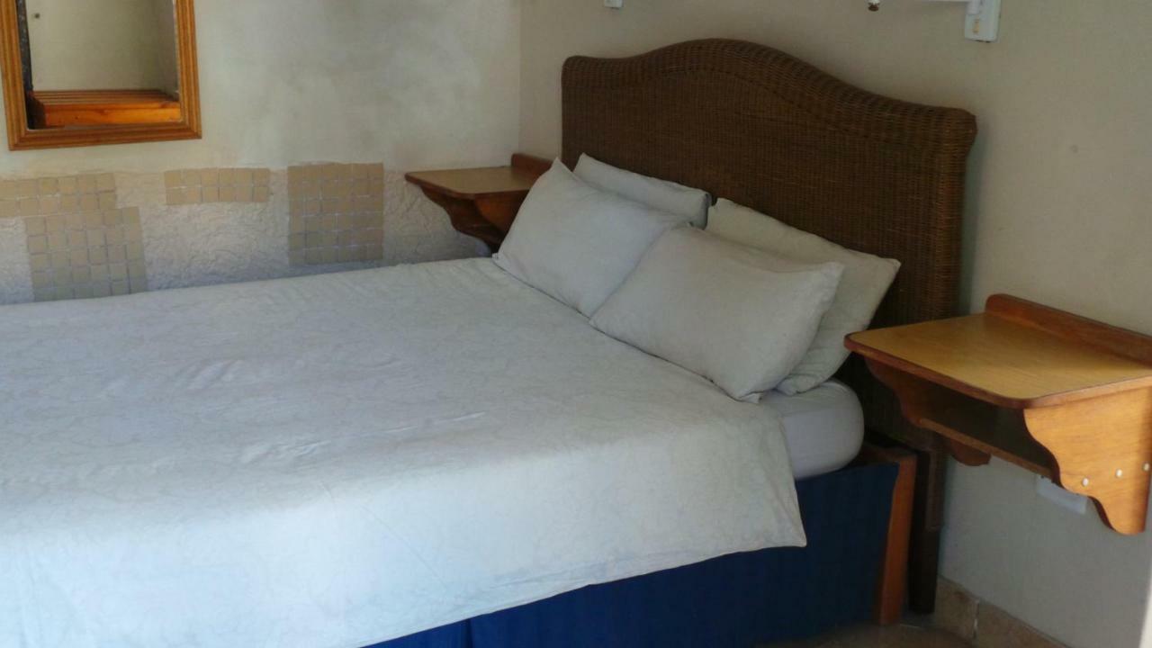 Mosselbay Backpackers Vandrarhem Mossel Bay Exteriör bild
