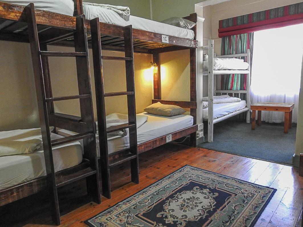 Mosselbay Backpackers Vandrarhem Mossel Bay Exteriör bild