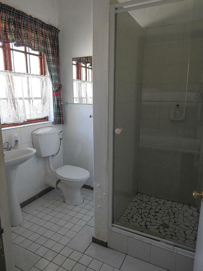 Mosselbay Backpackers Vandrarhem Mossel Bay Exteriör bild